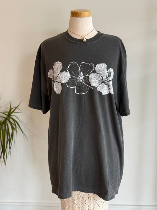 Hibiscus Vintage Oversized Tee