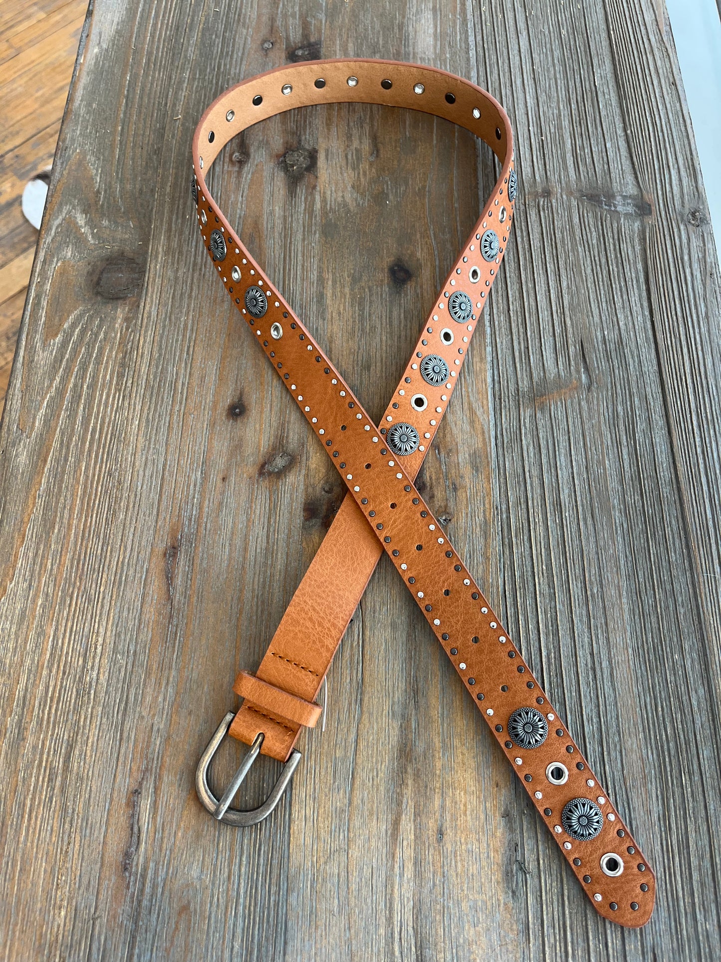 Studded Trim Belt