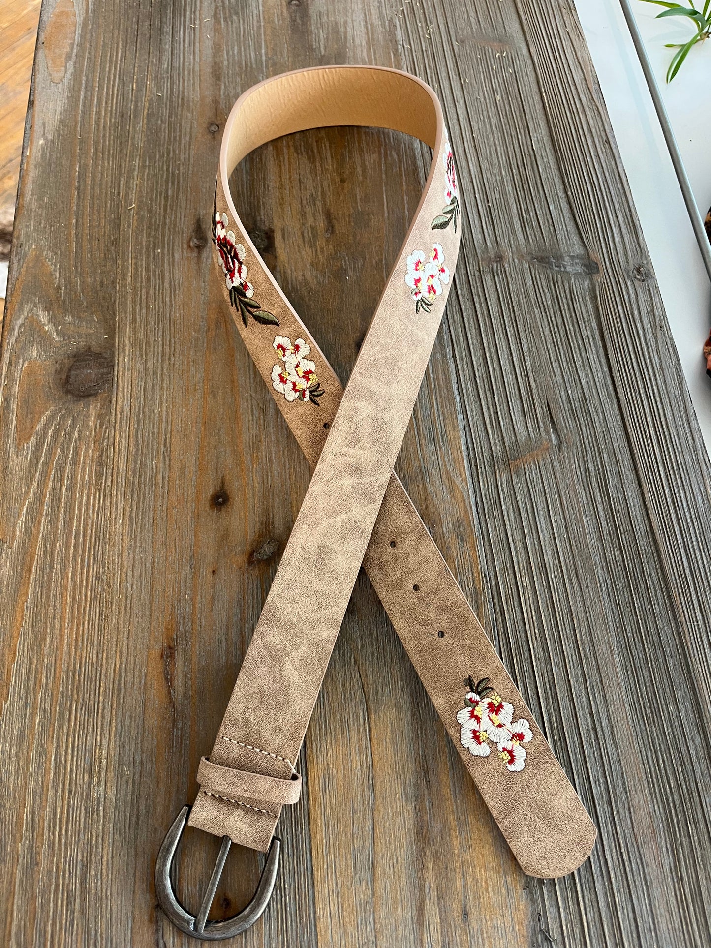 Hibiscus Embroidered Belt