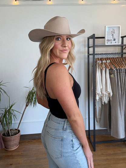 Ribbed Lace Trim Tank