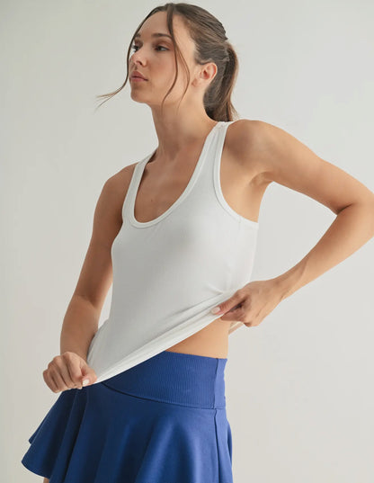 Slim Fit Scoop Neck Tank Top