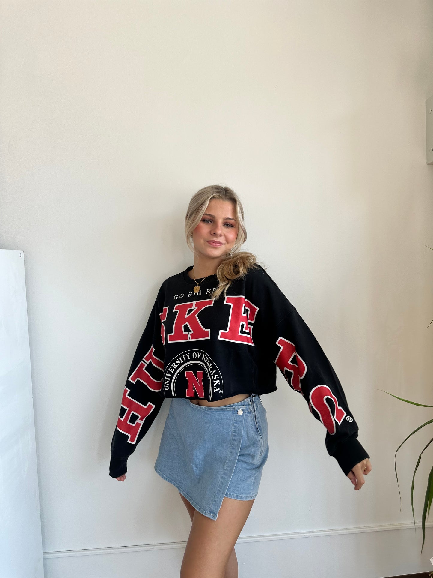 Nebraska Cropped Sweatshirt